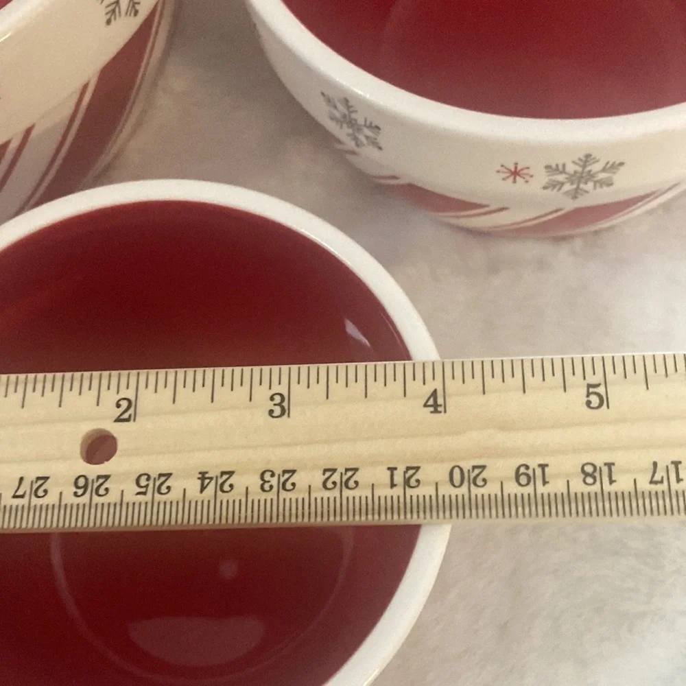Terramoto 2018 Christmas Nesting Bowls